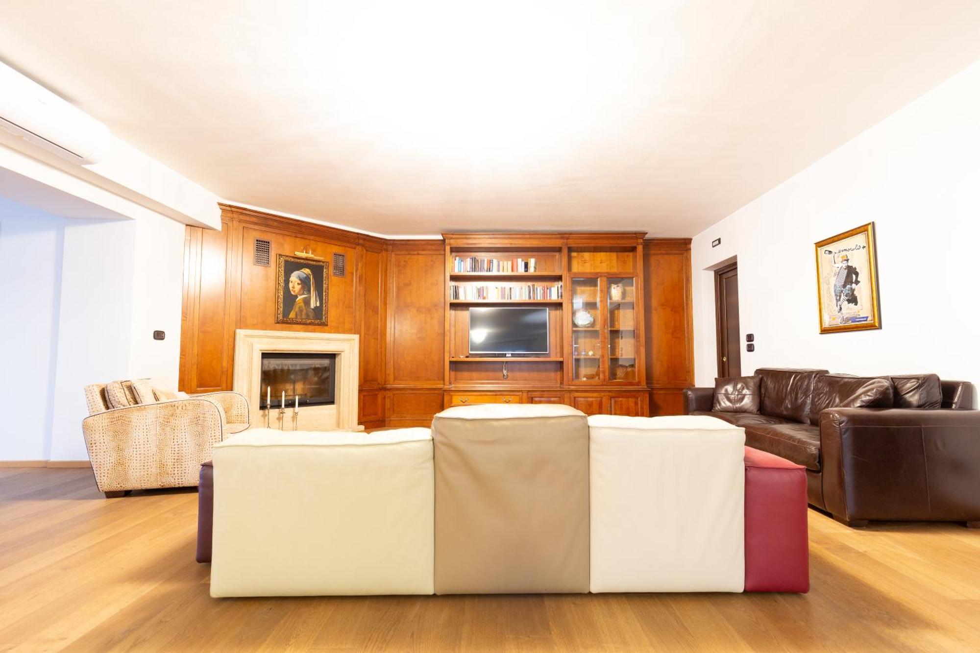 Villa Adige Luxury - M&M Holiday House Perugia Luaran gambar